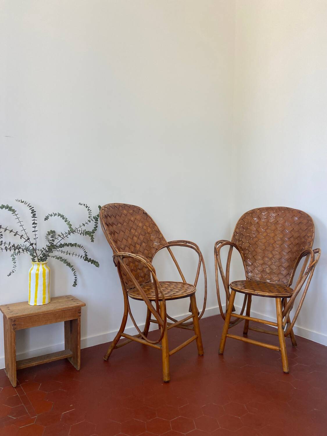 Paire de fauteuils vintage