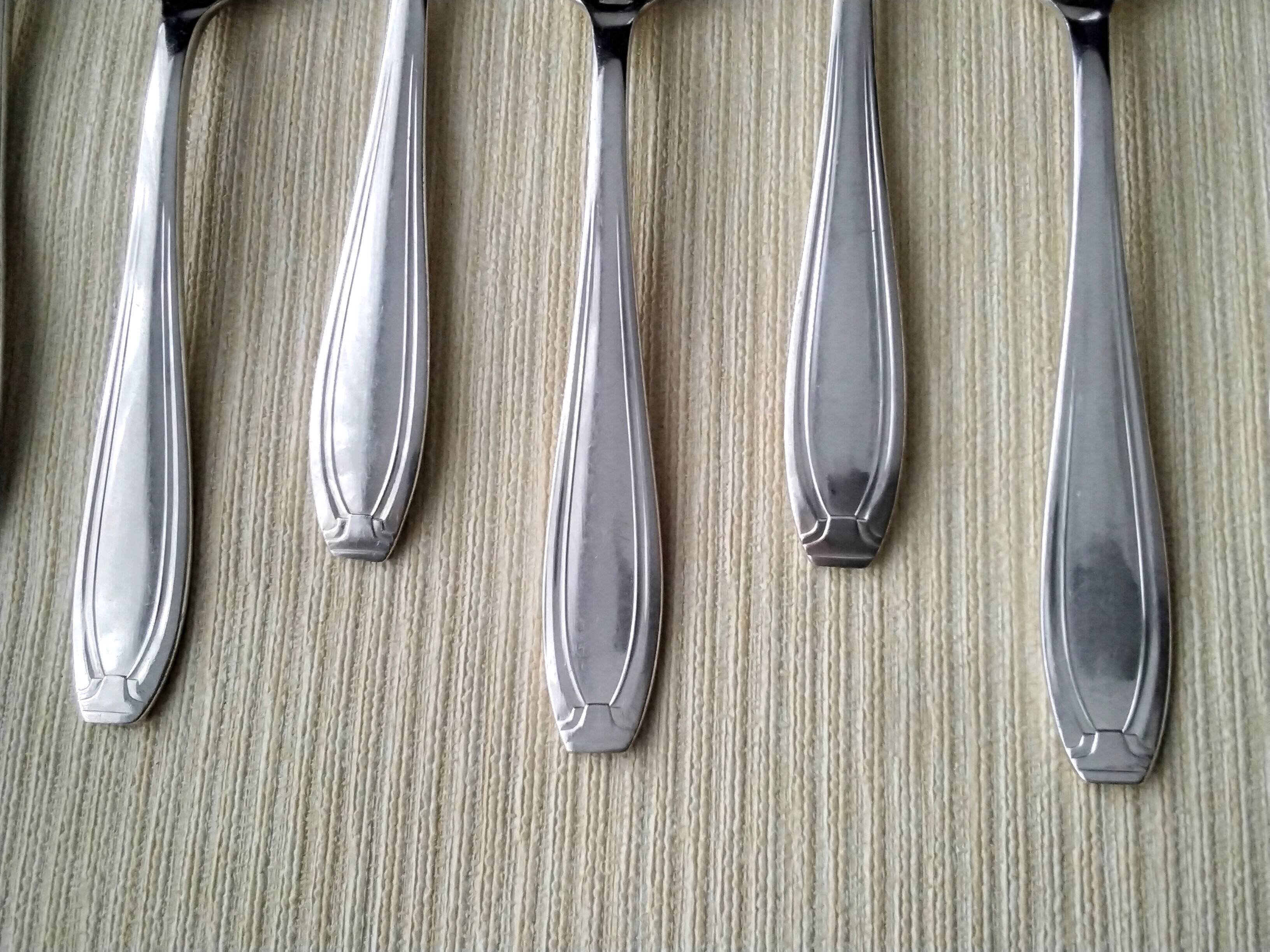 Set of 12 silver-plated metal teaspoons 18G