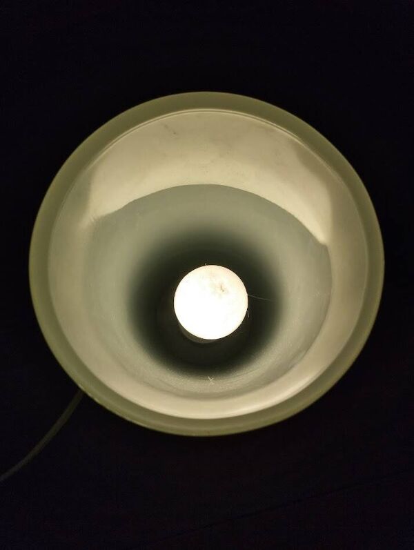 Lampe IKEA GAVIK – Vert pomme – Design scandinave