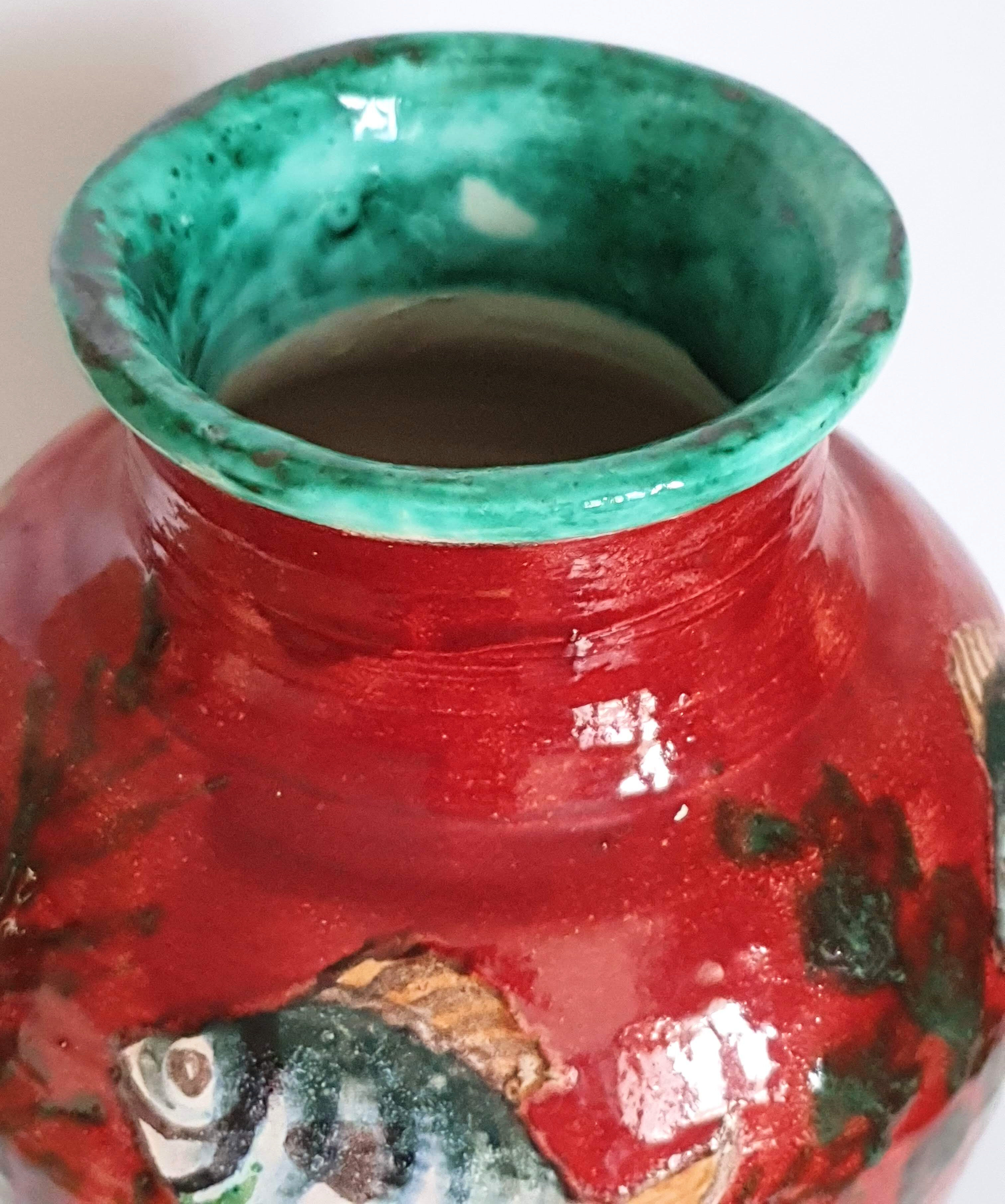 Vase decoration of goldfish enamel