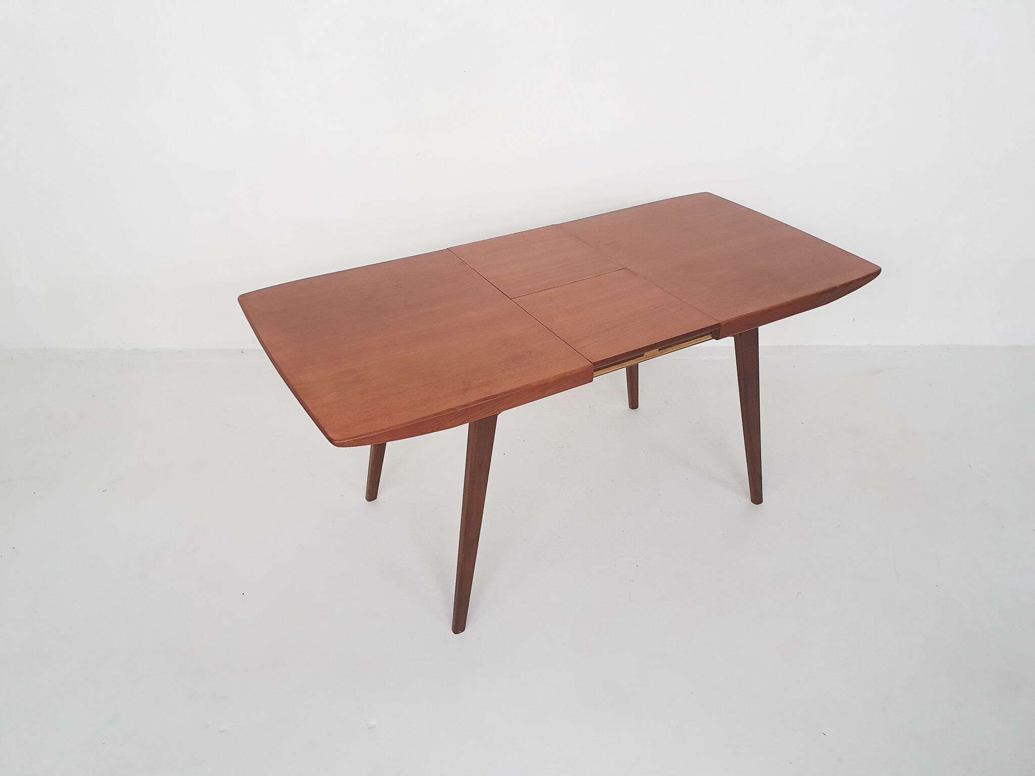 Louis van Teeffelen for Webe teak extendable dining table, The Netherlands 1950's