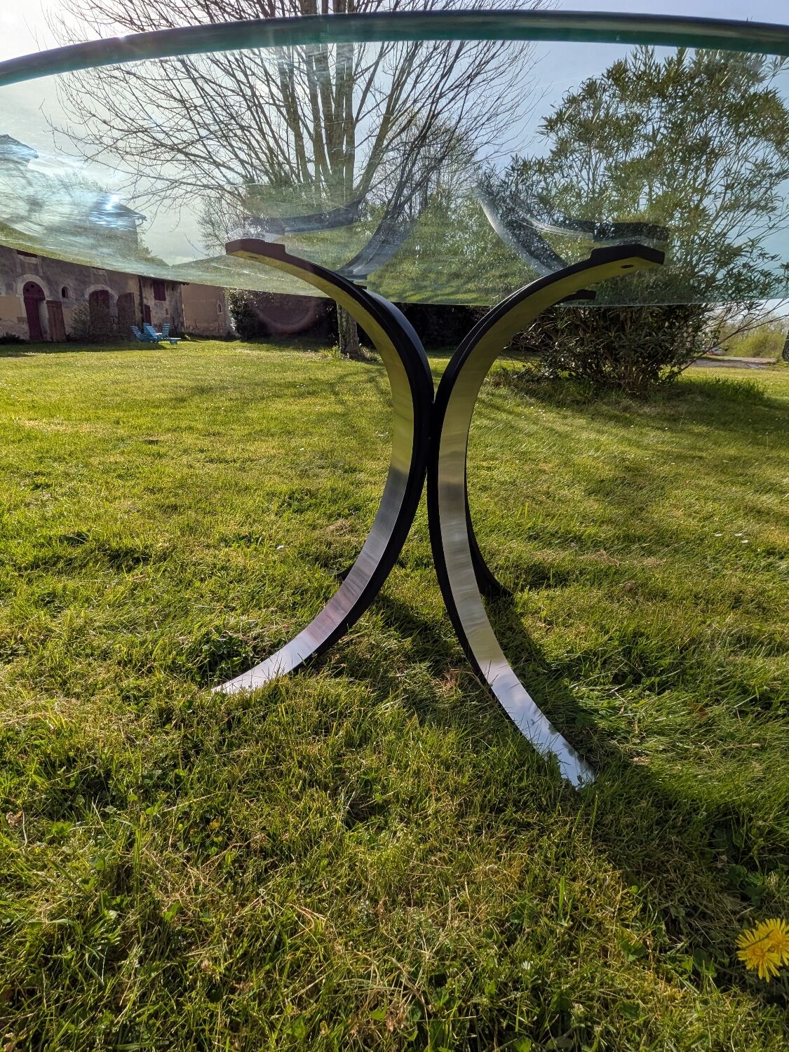 Dining table Osvaldo Borsani Tecno 1970s