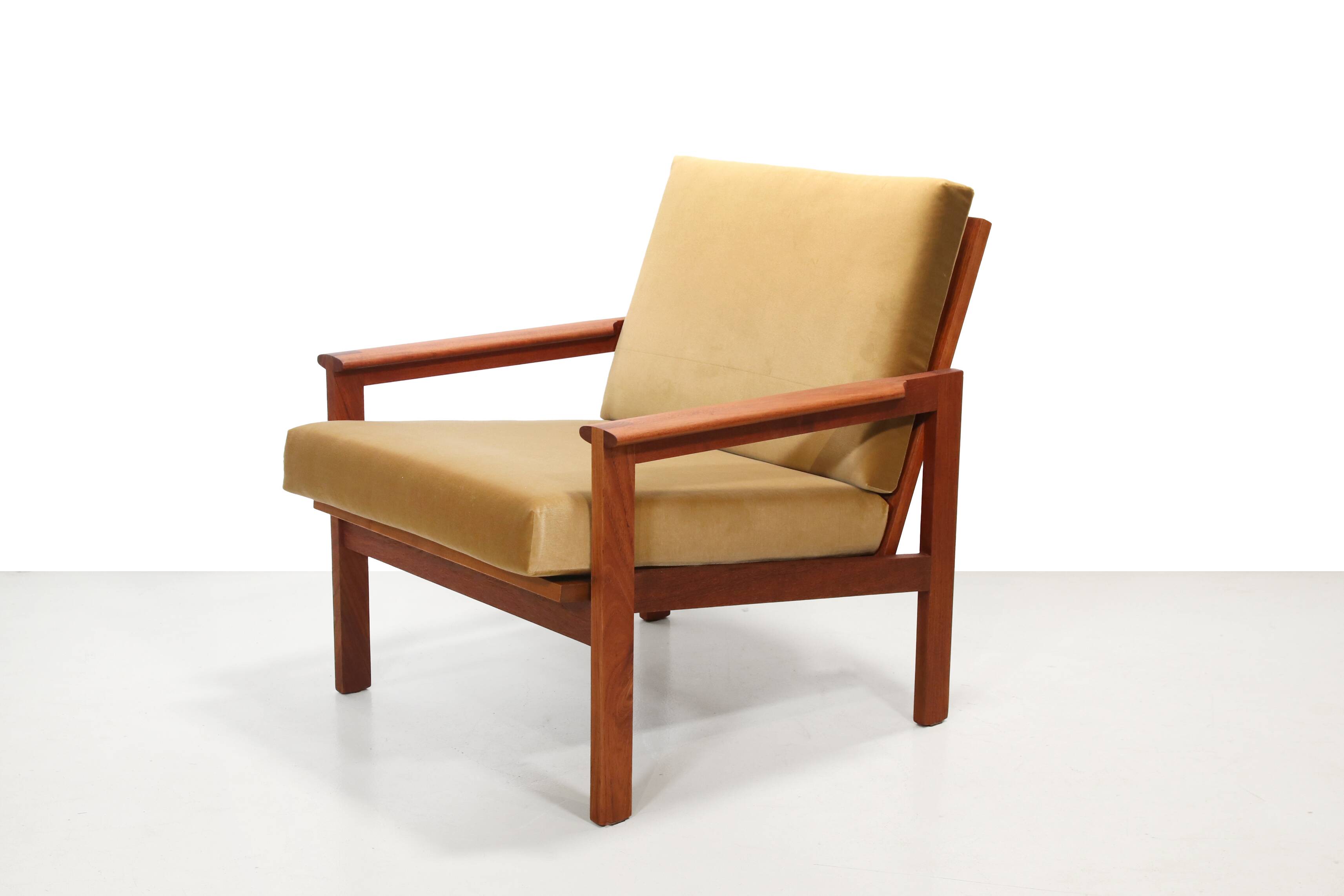 Set of two teak Capella chairs by Illum Wikkelso