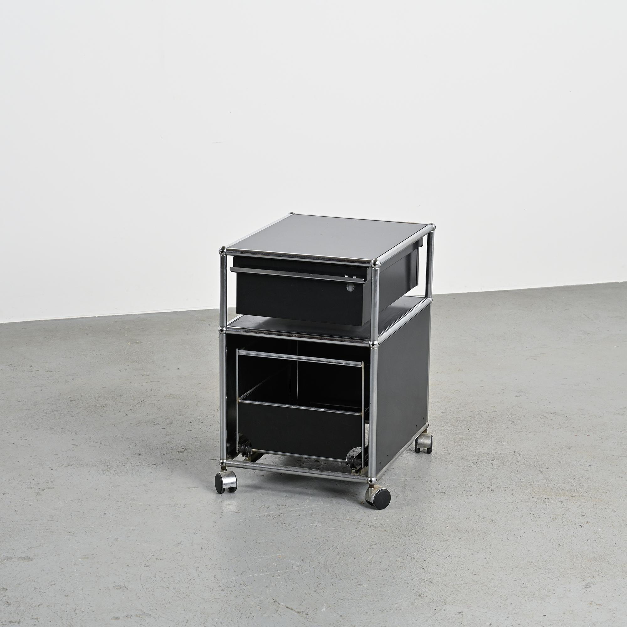 Caisson de bureau USM Haller, Suisse, vers 1970