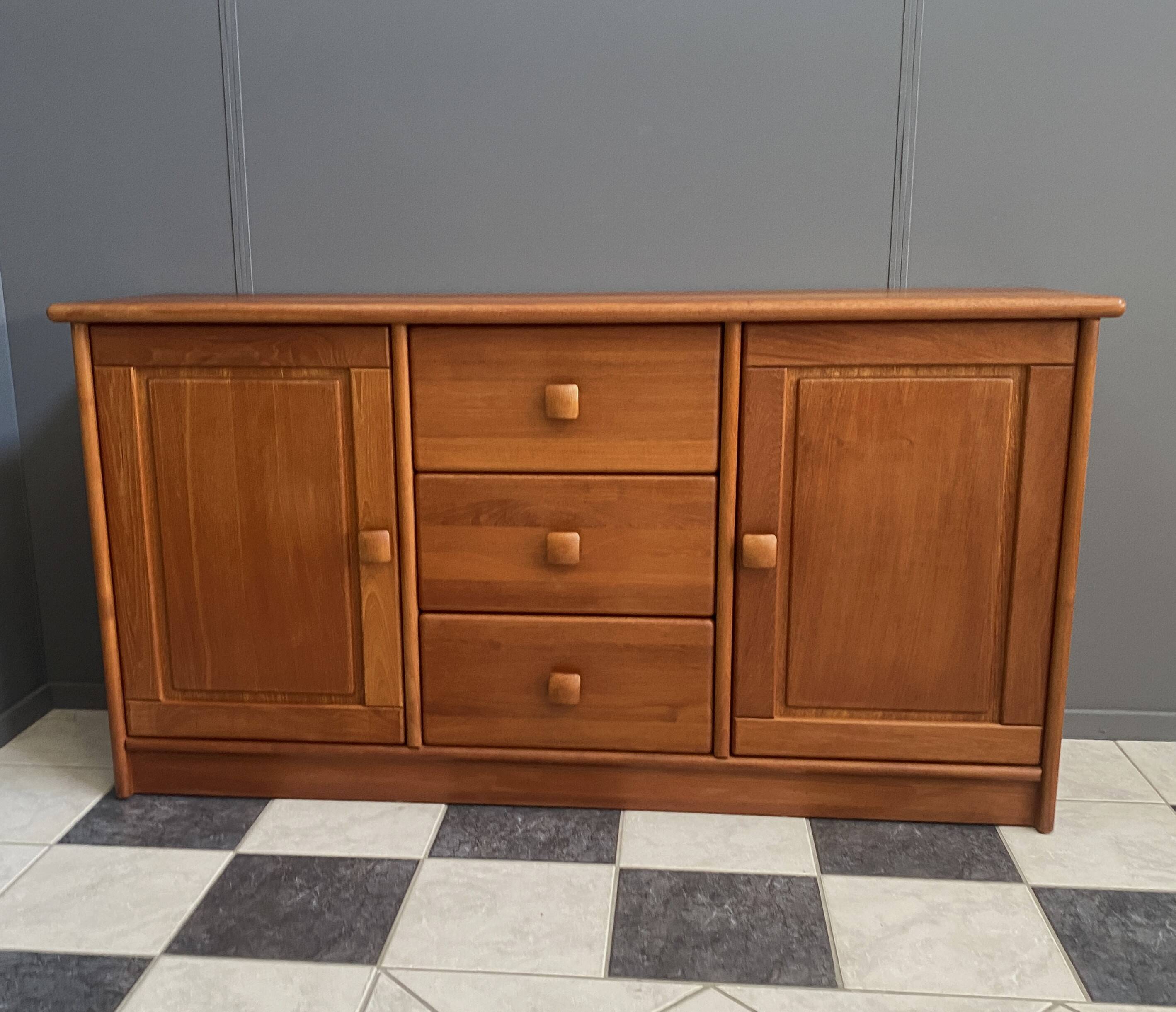 Teak sideboard by Dyrlund Denmark