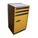 Metal storage cabinet