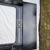 Pompadour fireplace with black marble modillions