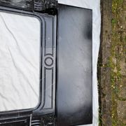 Pompadour fireplace with black marble modillions