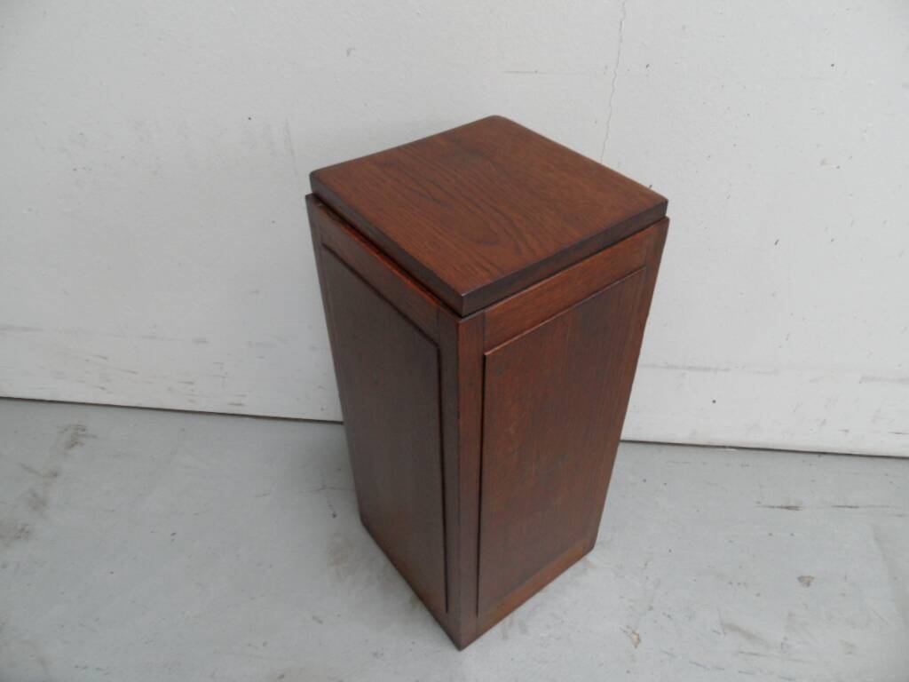 Console vintage en chêne des années 1920