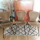 Series of 3 vintage chairs