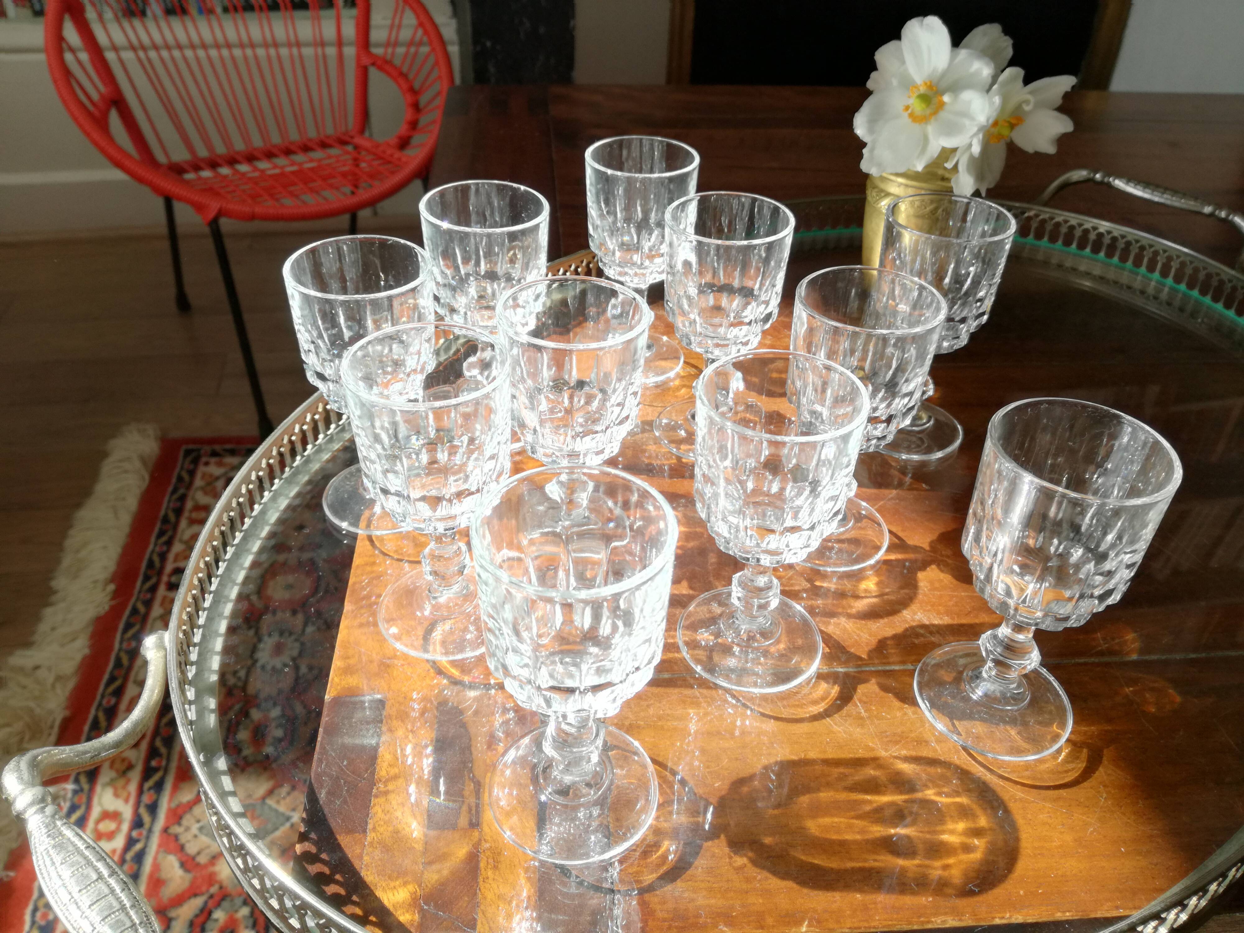 Lot de 11 Verres à liqueur en cristal