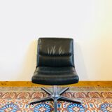 Armchair in leather and chrome Drabert