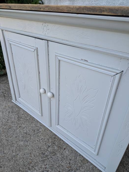 Buffet de style parisien