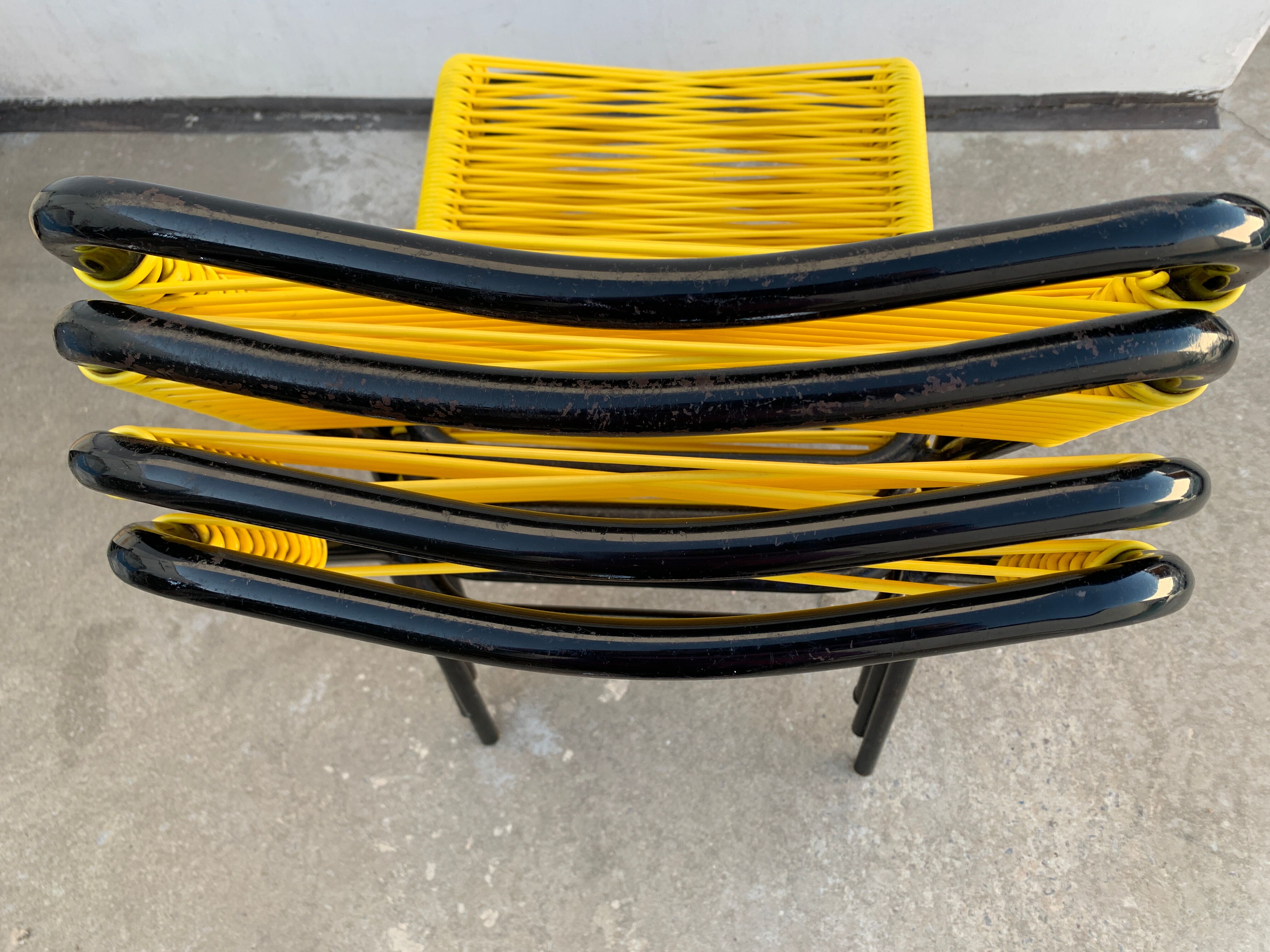 4 yellow scoubidou chairs, 1950