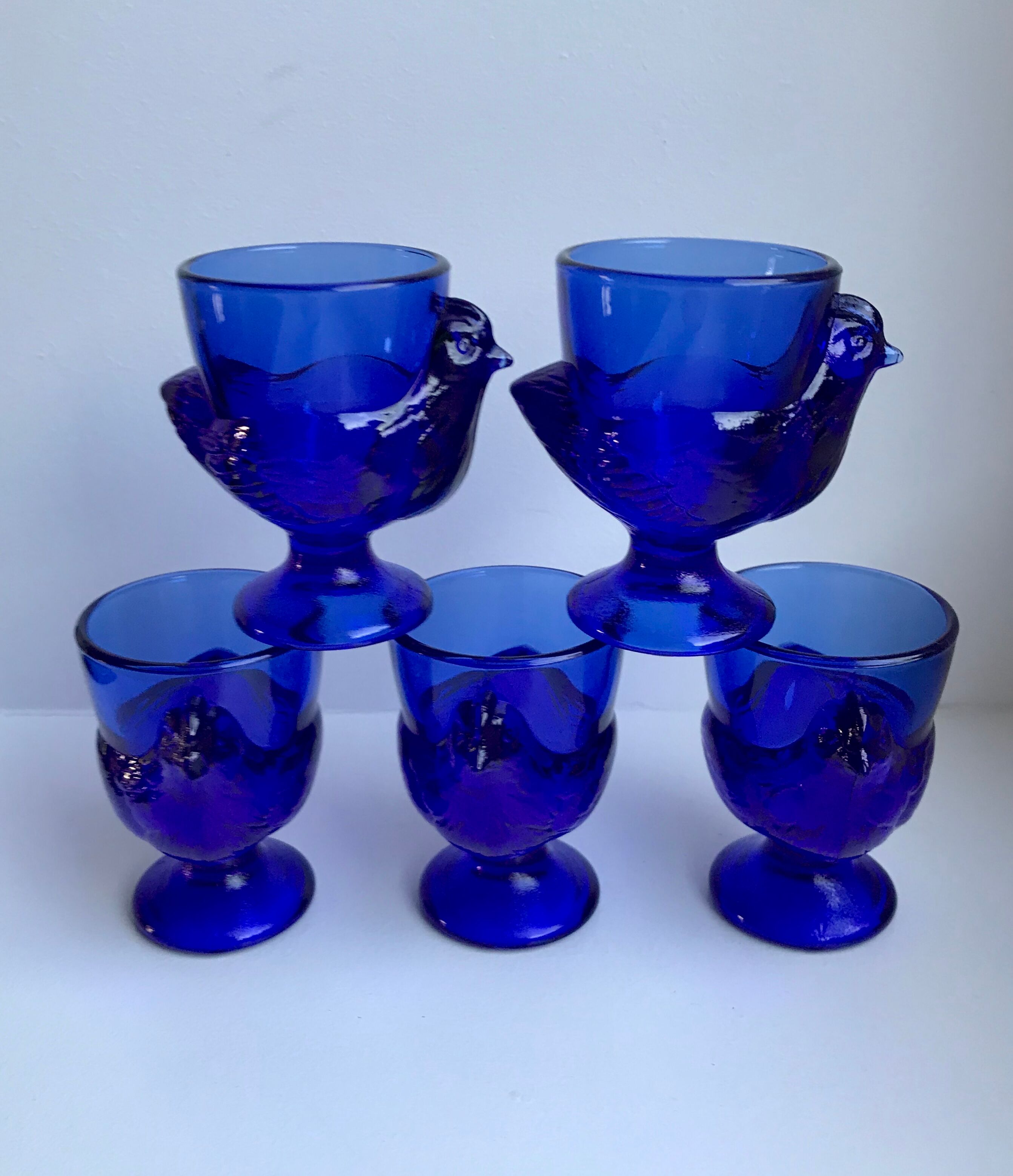Set of 5 shells model hens in glass color royal blue 70s