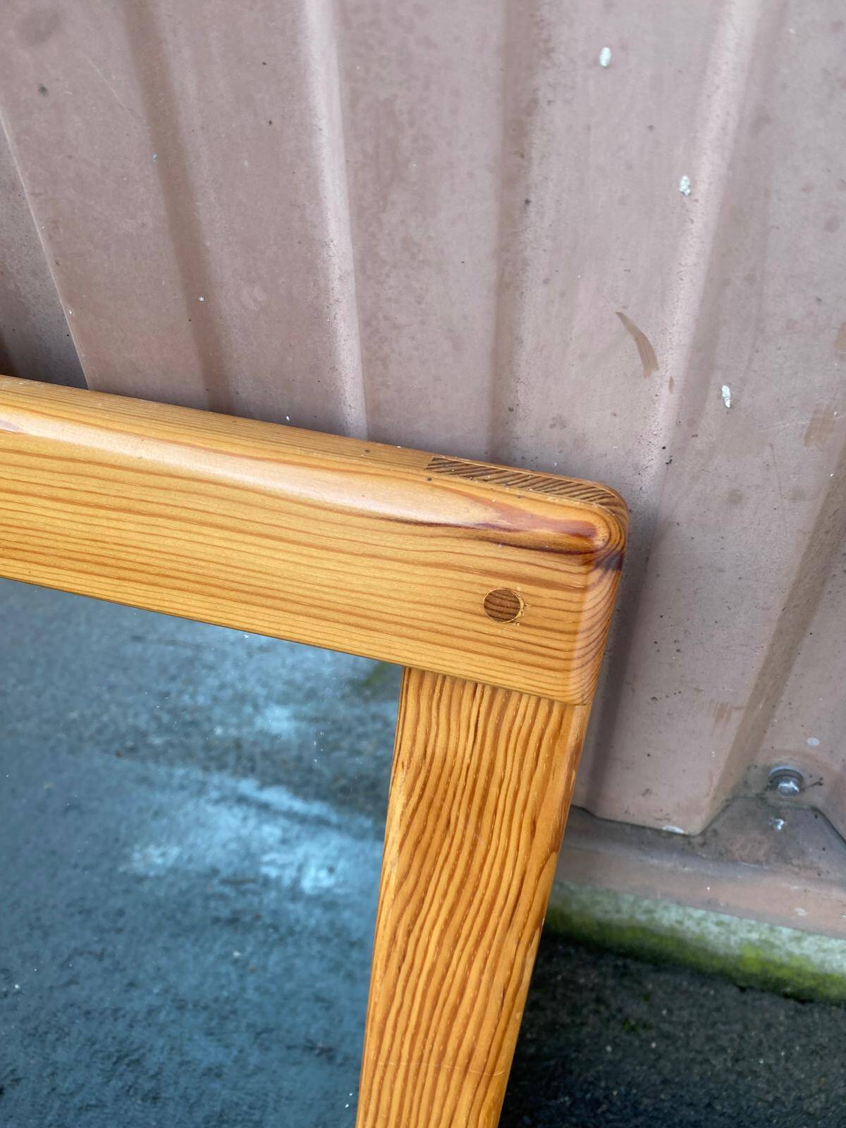 Scandinavian rectangular rounded mirror in pine 40x50cm