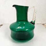 Pichet en verre soufflé vert vintage