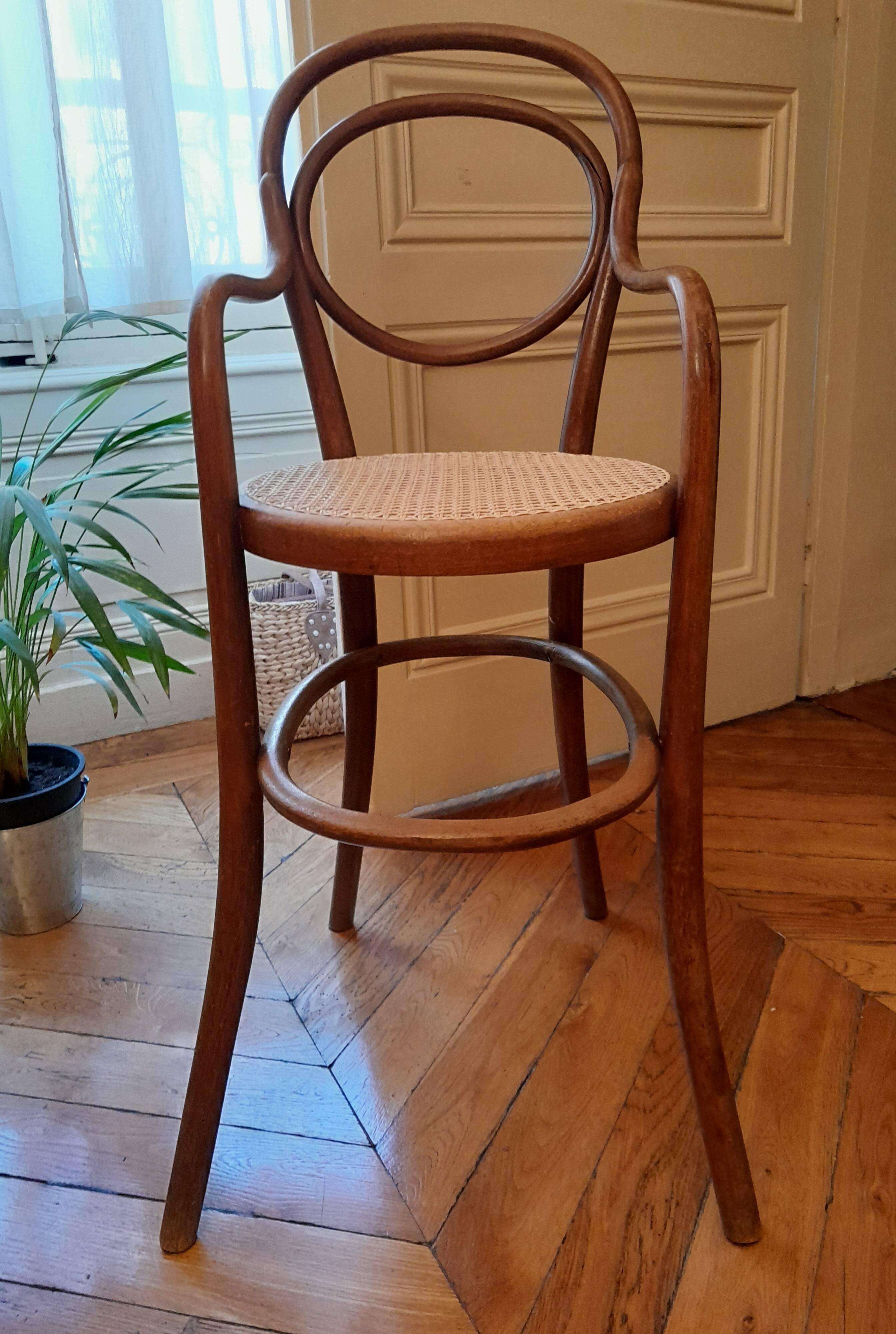 Chaise haute pour enfant Thonet