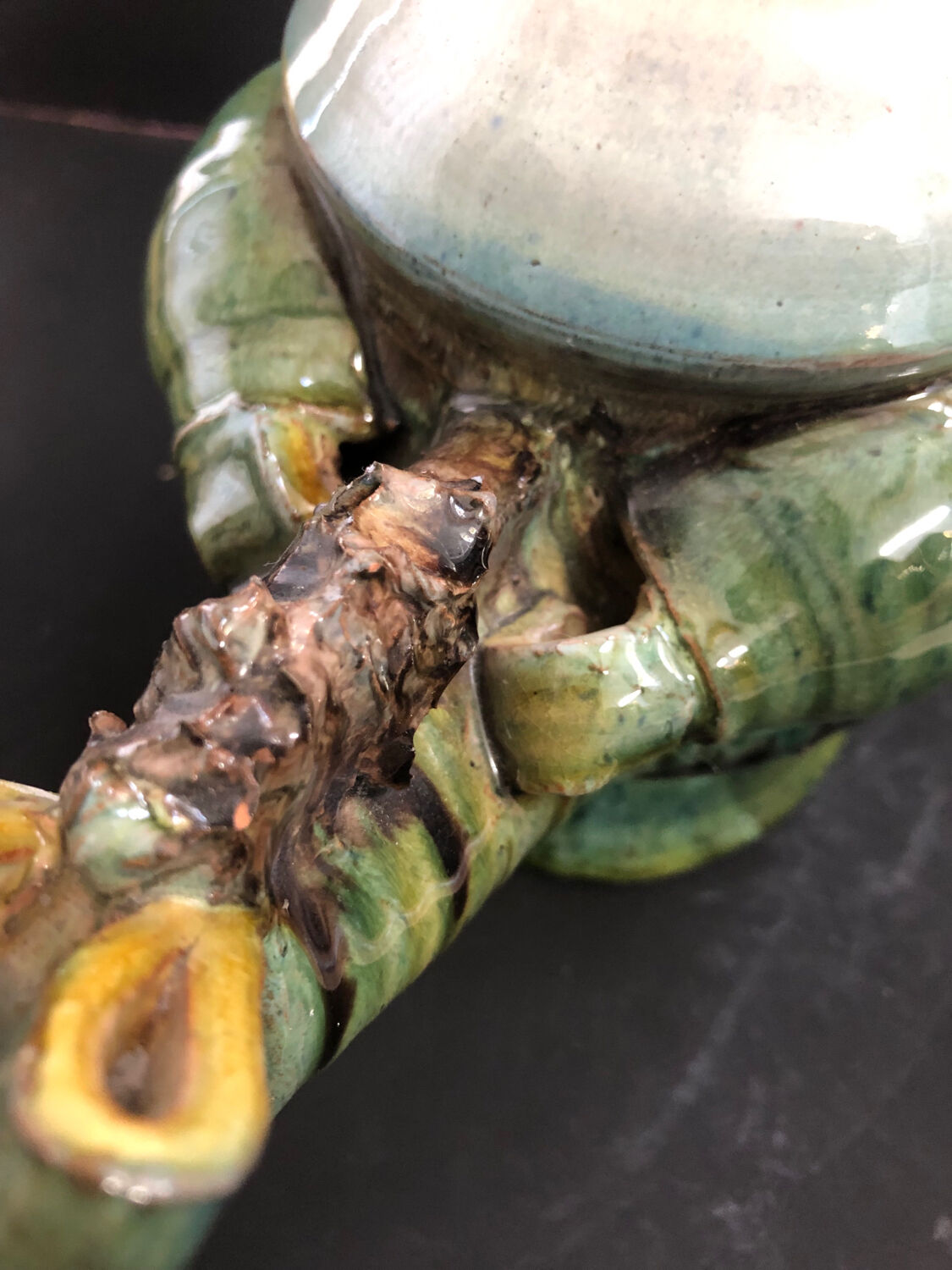 Ceramic shaped piece by Mária Sövegjártó