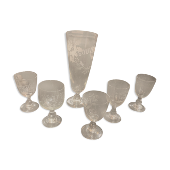 Art deco service of blown glasses