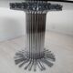 Table des années 70, acier et cristal,