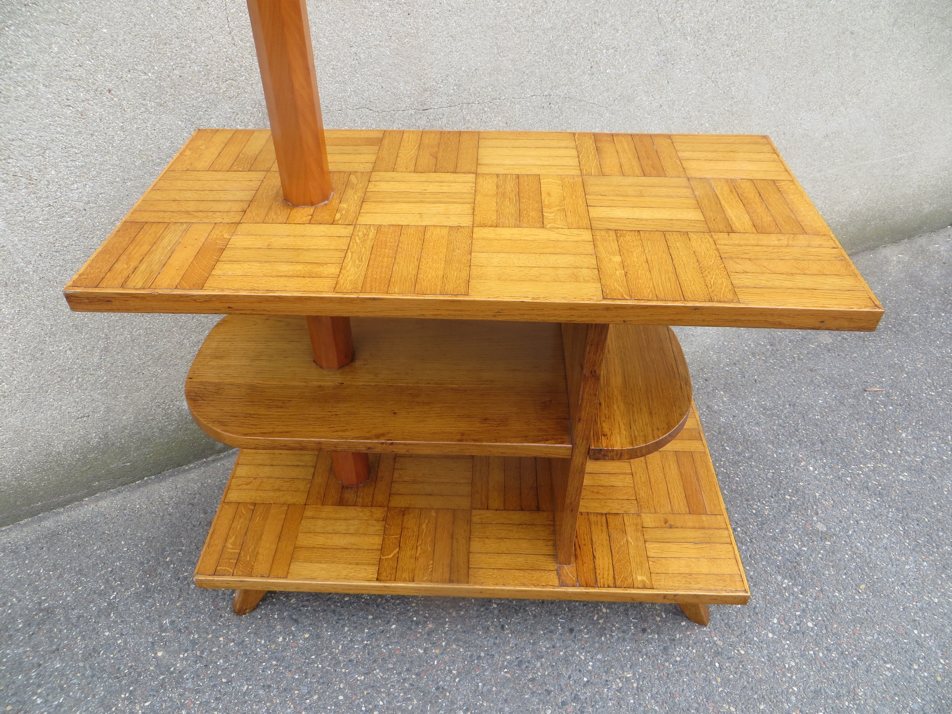 Constructivist pedestal 50's