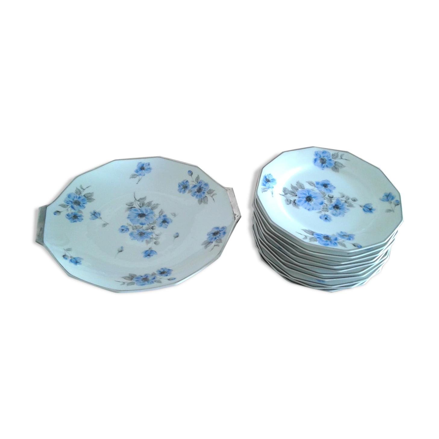 dessert service 10 plates and pie dish. Porcelaine.Art Deco