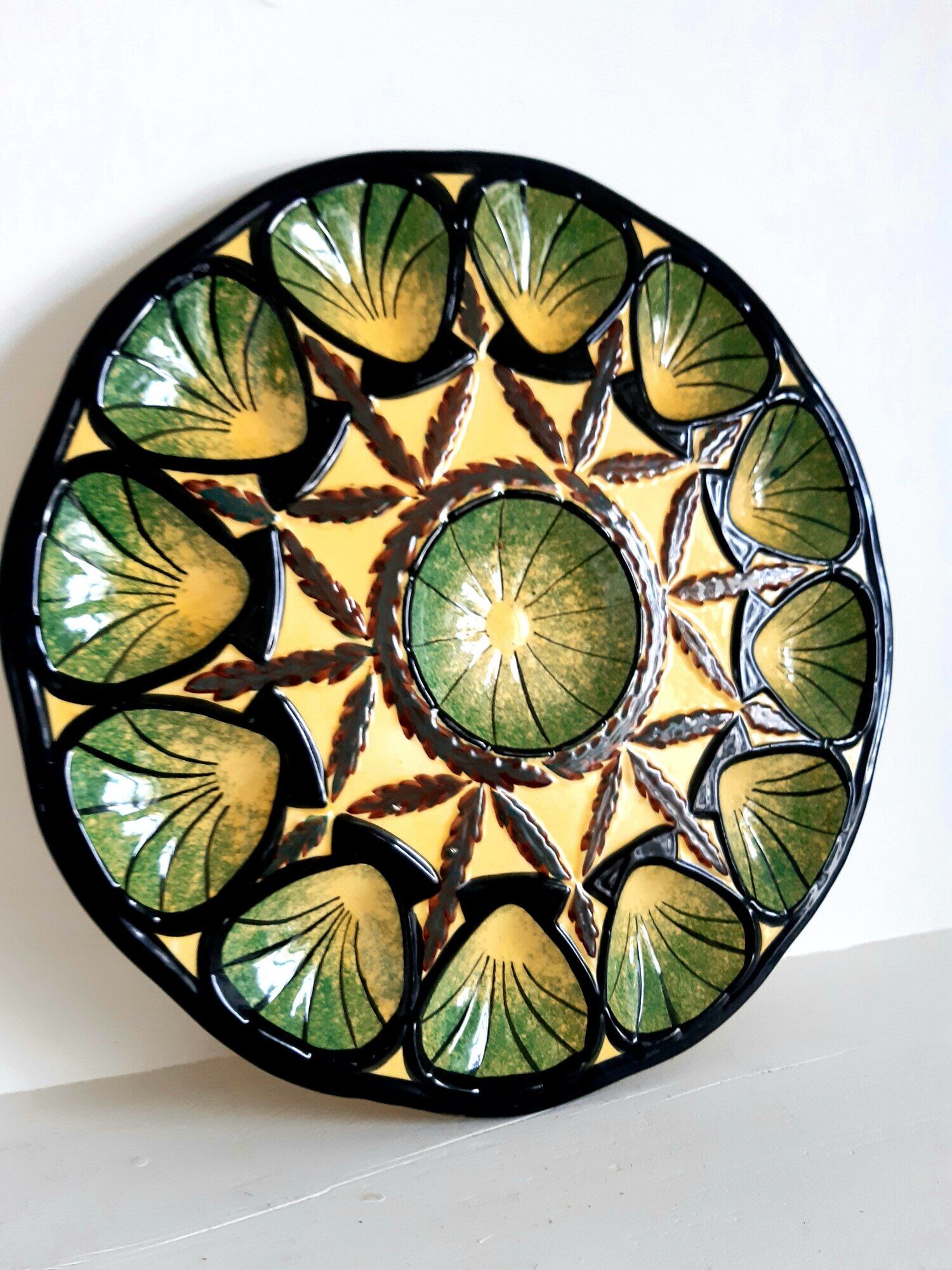 Ceramic oyster dish saint jean de bretagne