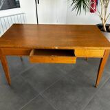 Desk 1 drawer in belt