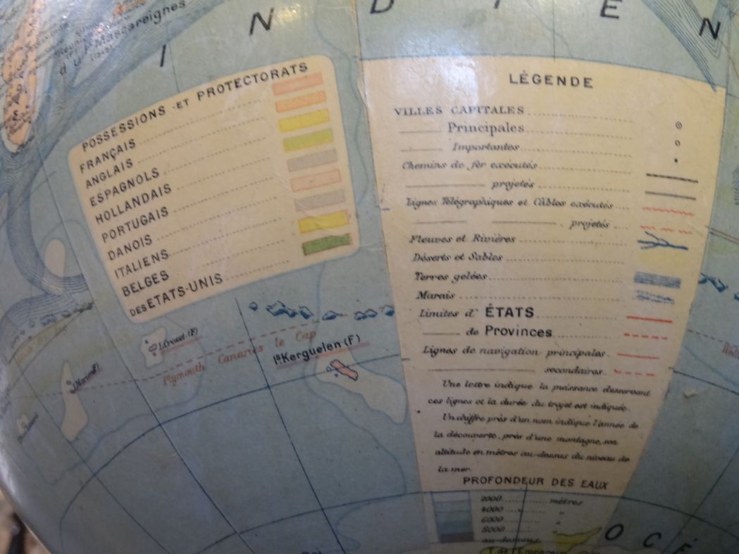 Globe Forest early XXth diameter 37 cm