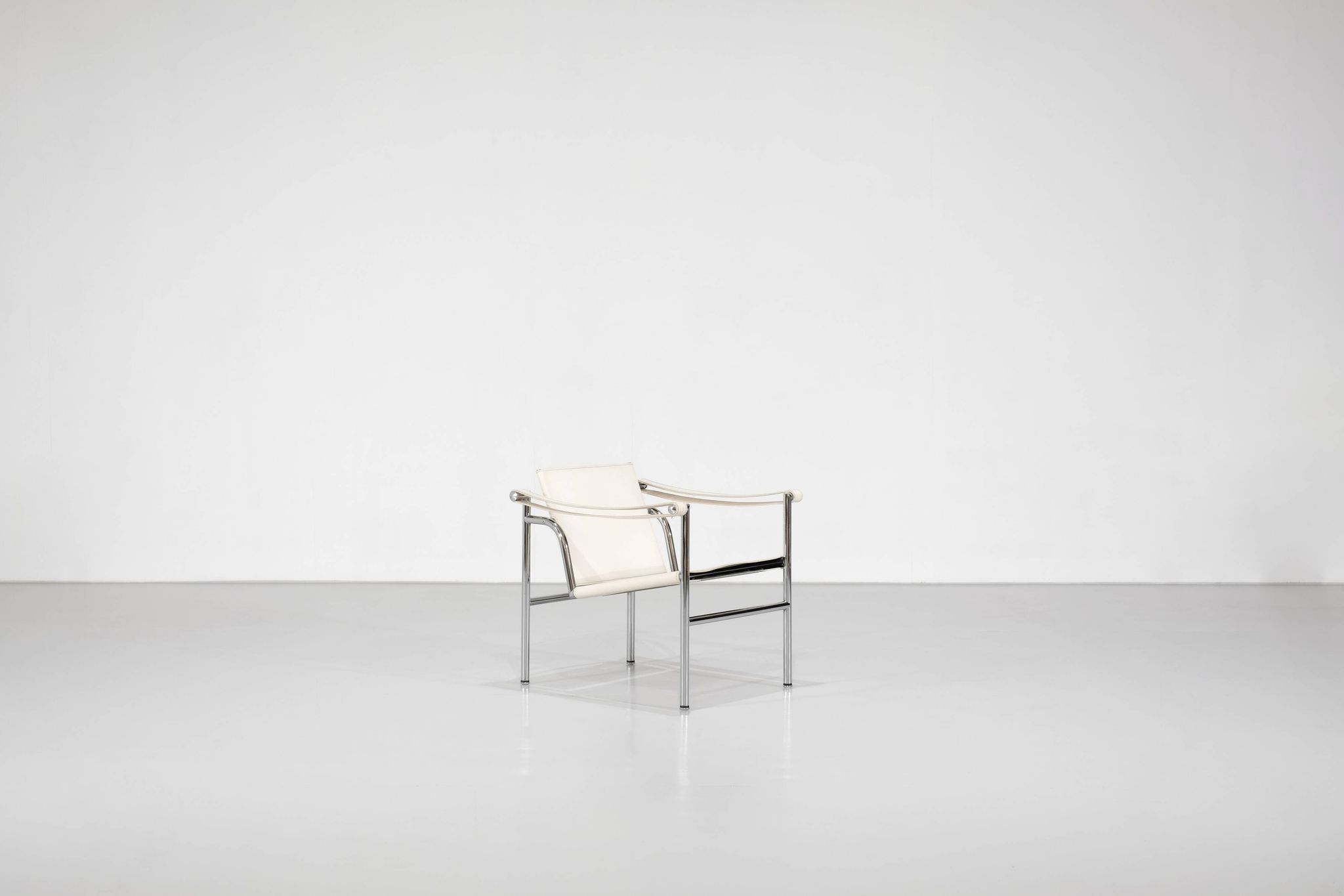"LC1" armchair by Le Corbusier for Cassina, Italy 1929.