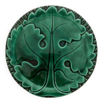 Round plate, green acanthus leaf barbotine, vintage.