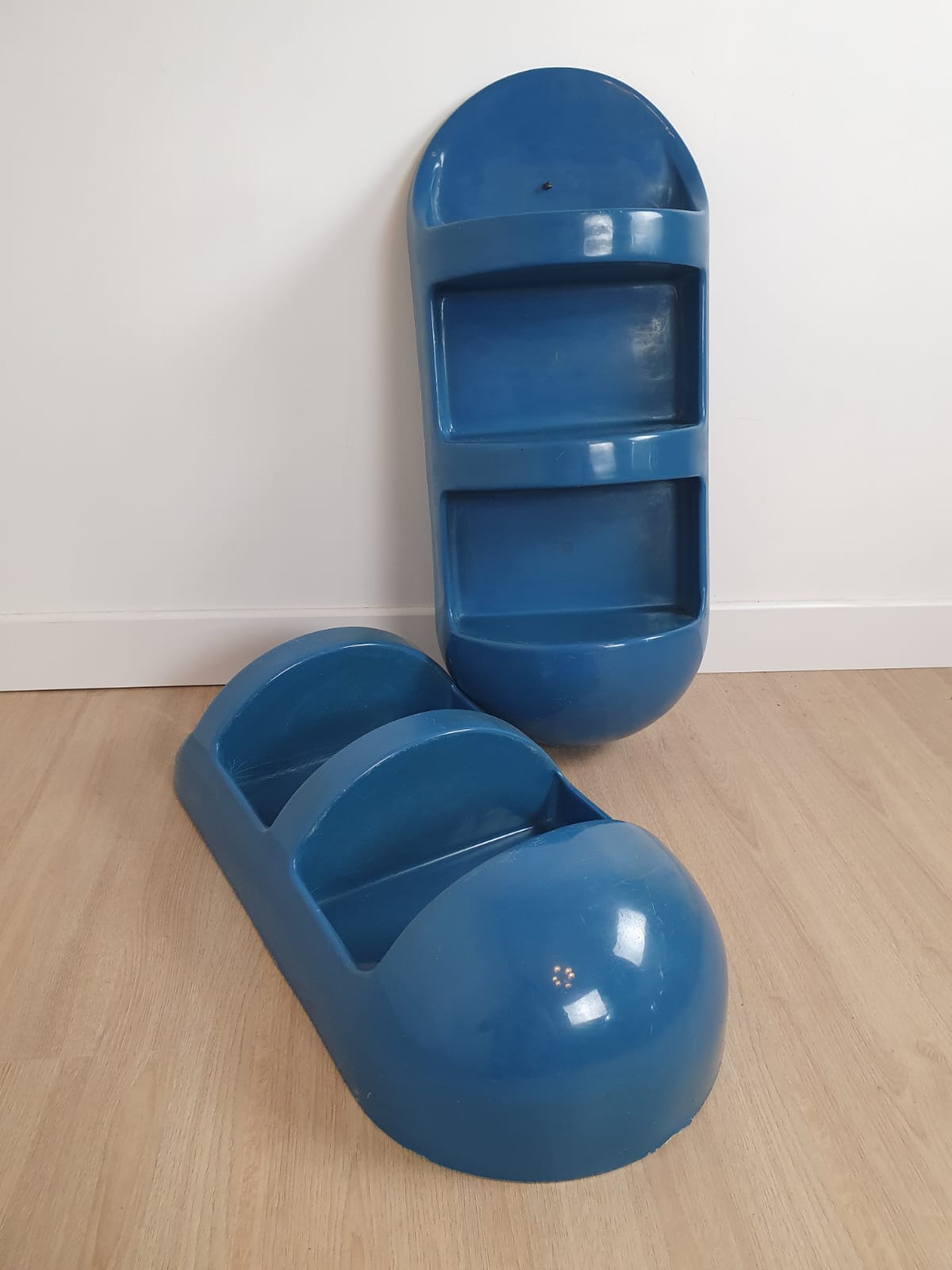 Space Age 70s wall shelves