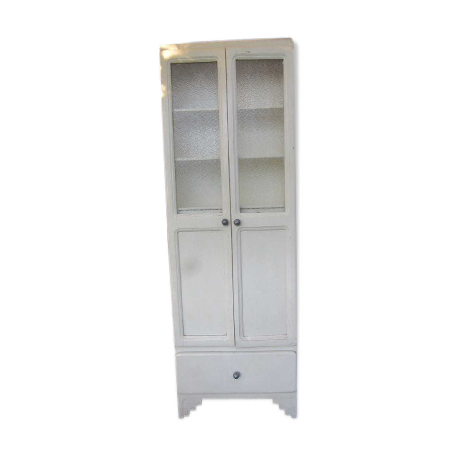 Armoire vitrée