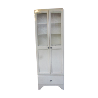 Armoire vitrée