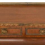 Cylinder desk in Louis XVI style