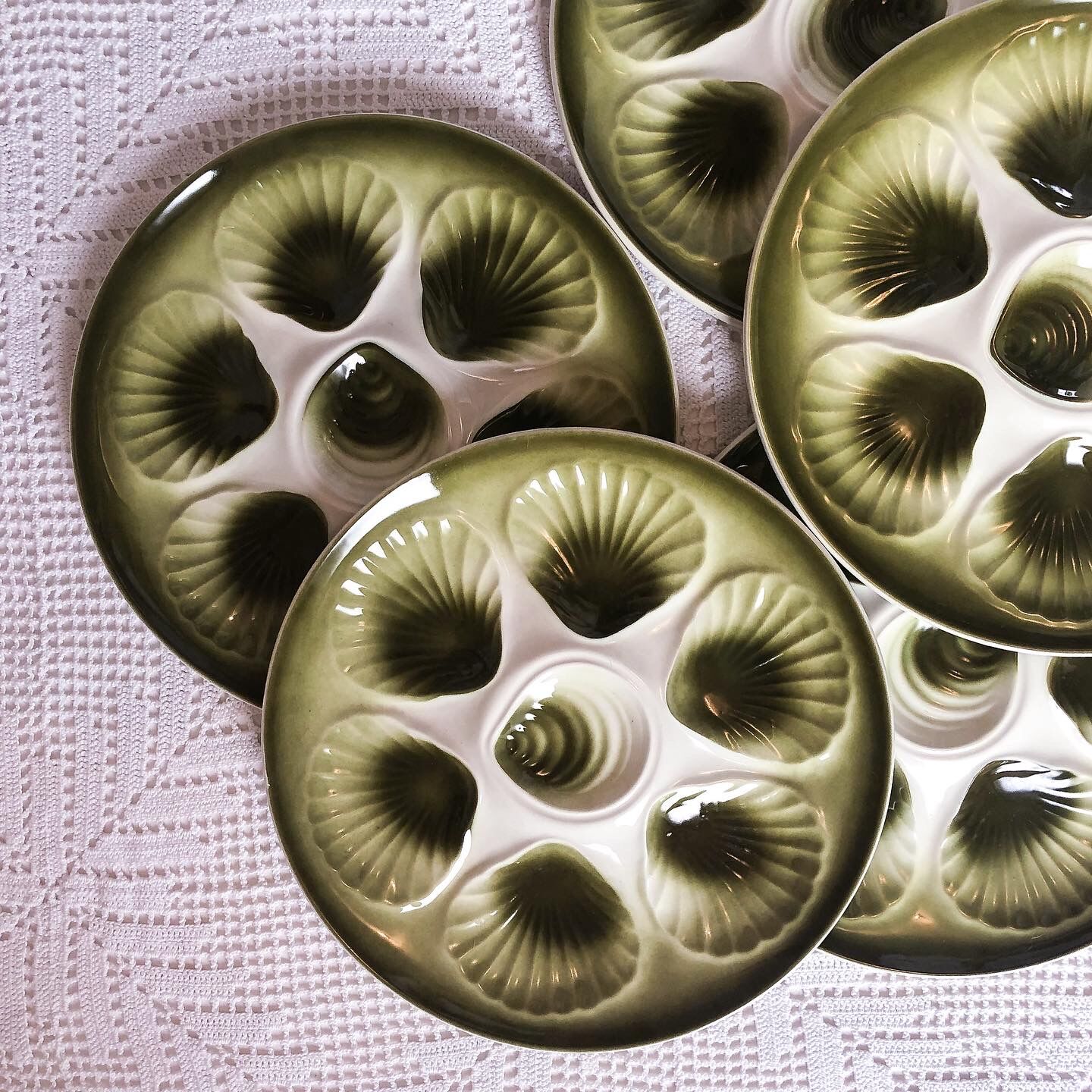 6 oyster plates Moulin des loups