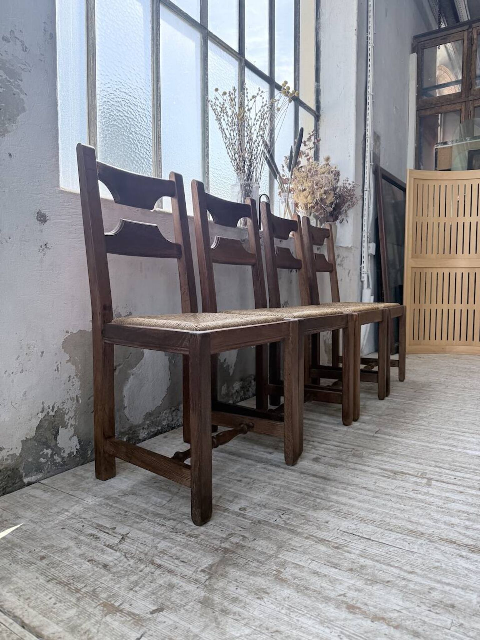 Set 4 chaises rustiques chêne De puydt, Belgique 1970