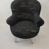 Toad armchair