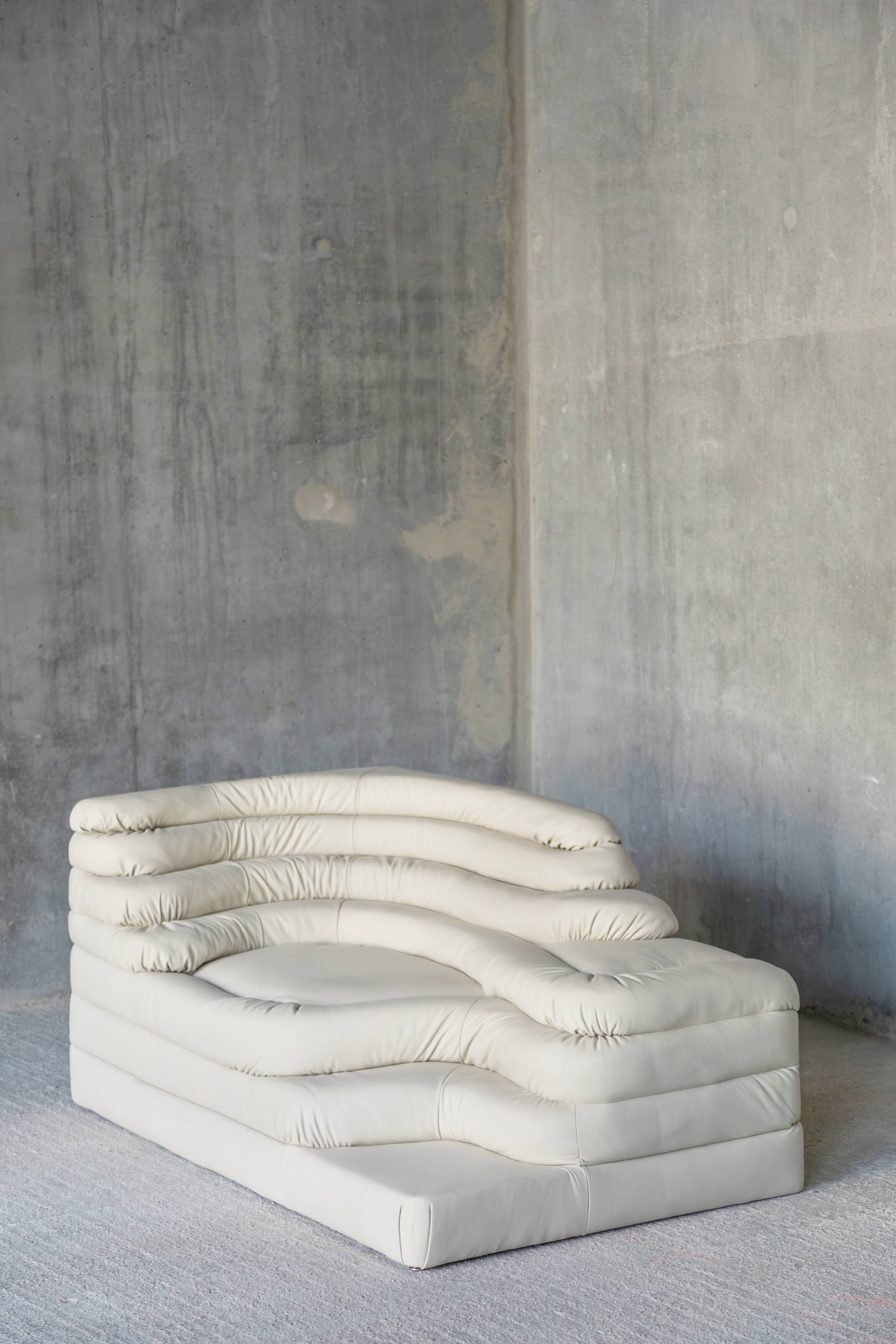 Terrazza sofa, Ubald Klug, De Sede, white leather