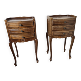 Paire de tables de chevet style Louis XV en merisier