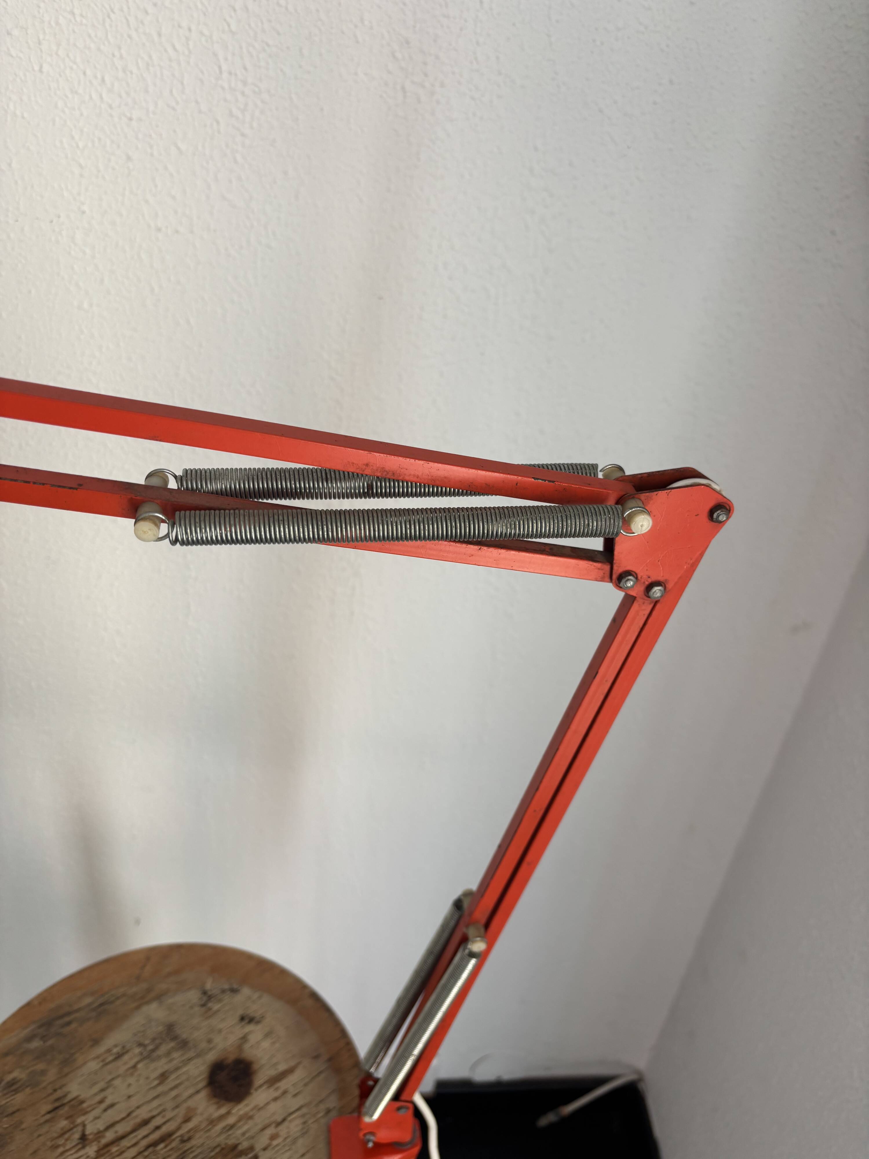 Vintage 1970s carrot Twist T1 architect lamp - 65 cm