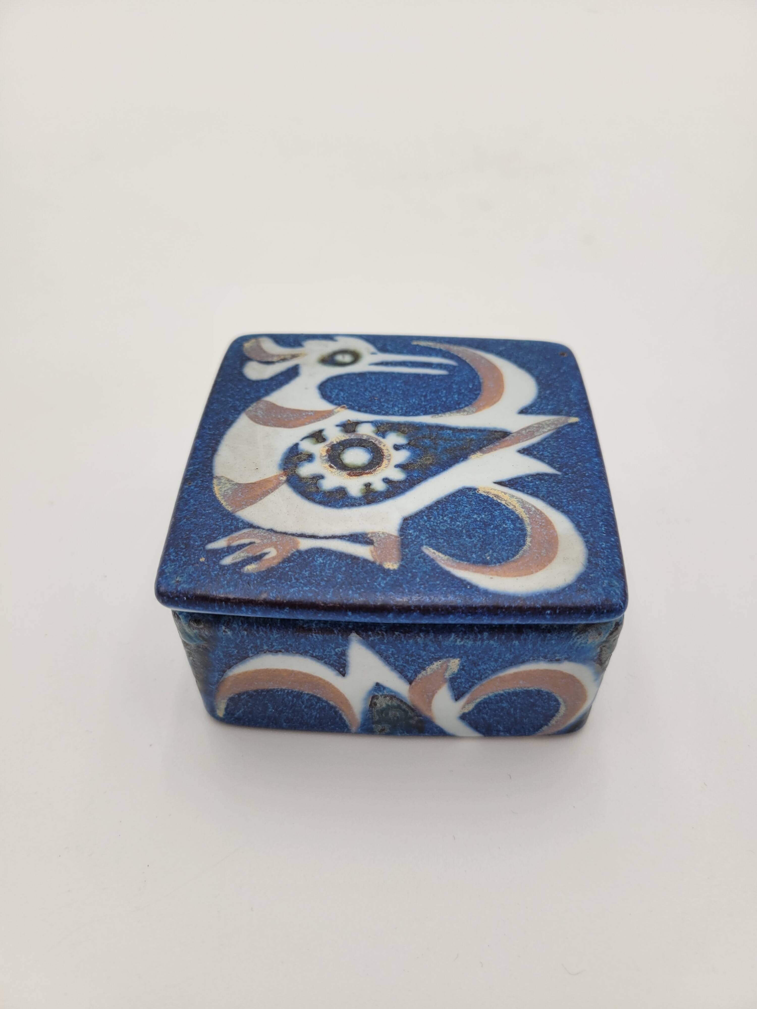 Nils Thorsson porcelain box - Royal Copenhagen