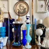 Blue soliflore in opaline