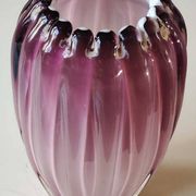 Organic floral vase. Blown glass in pink tones. Seguso Murano style