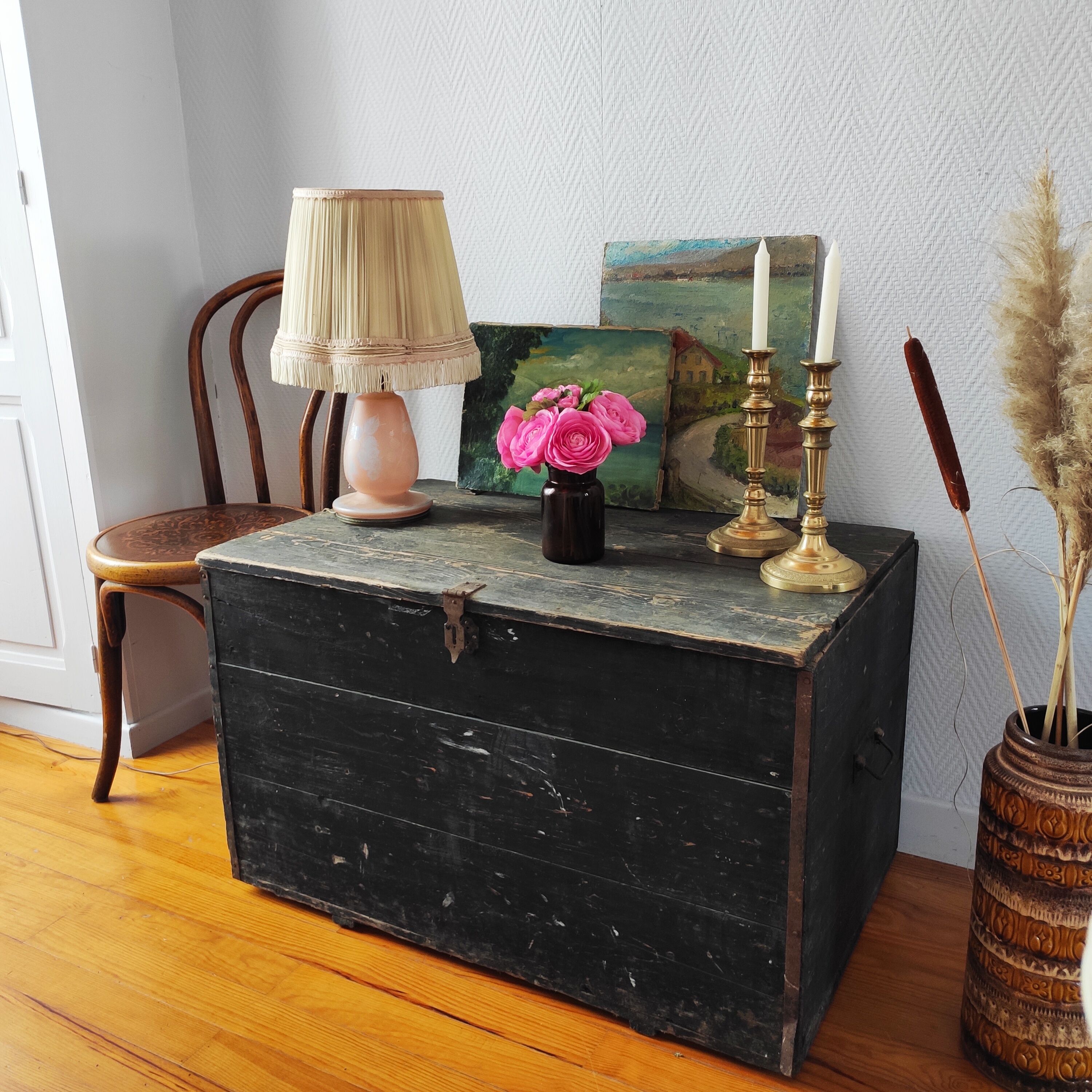 Chest old trunk fir wood