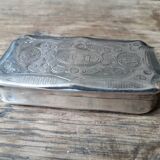 Napoleon III style snuffbox in finely decorated silver