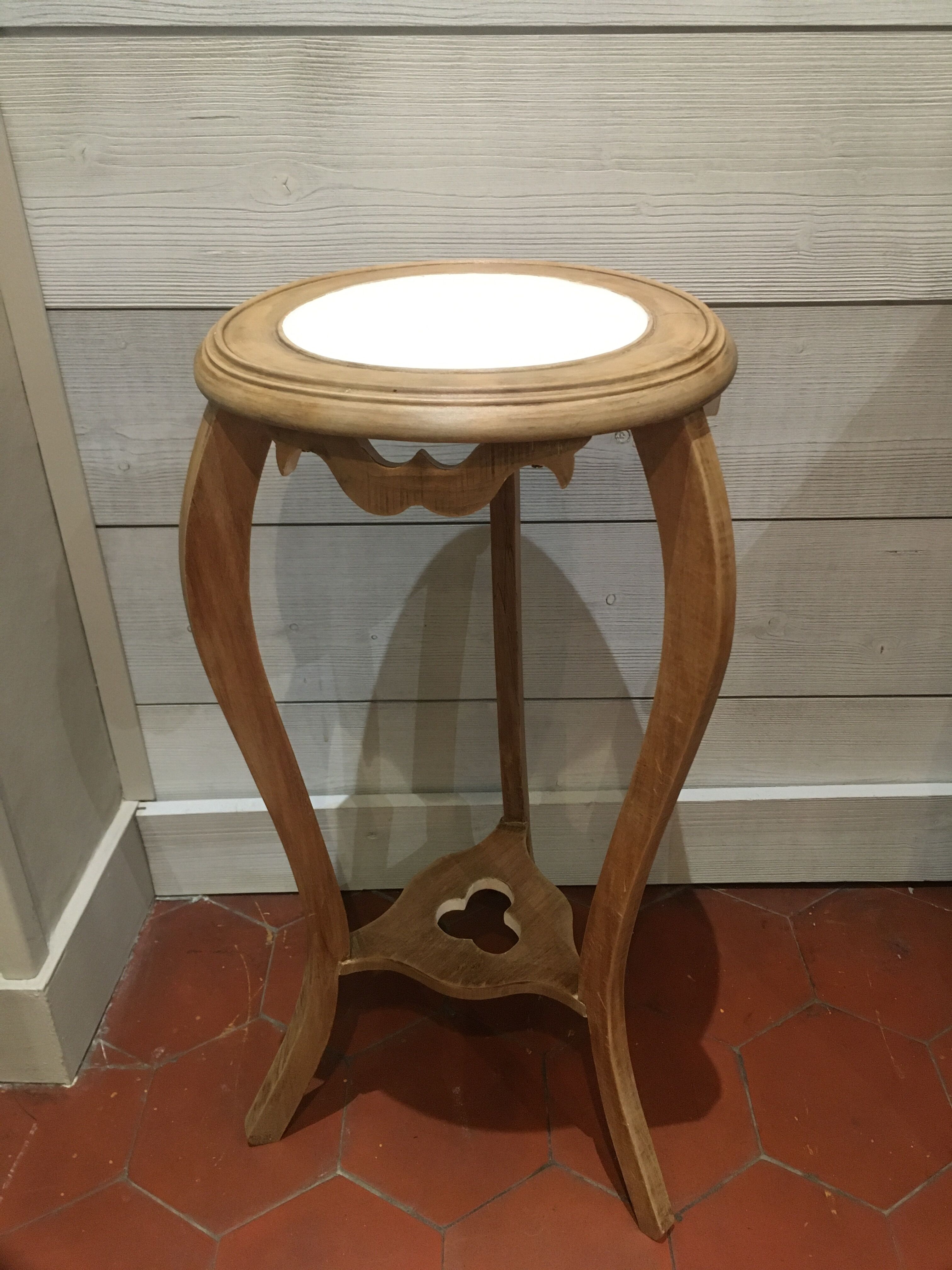 Sellette en bois