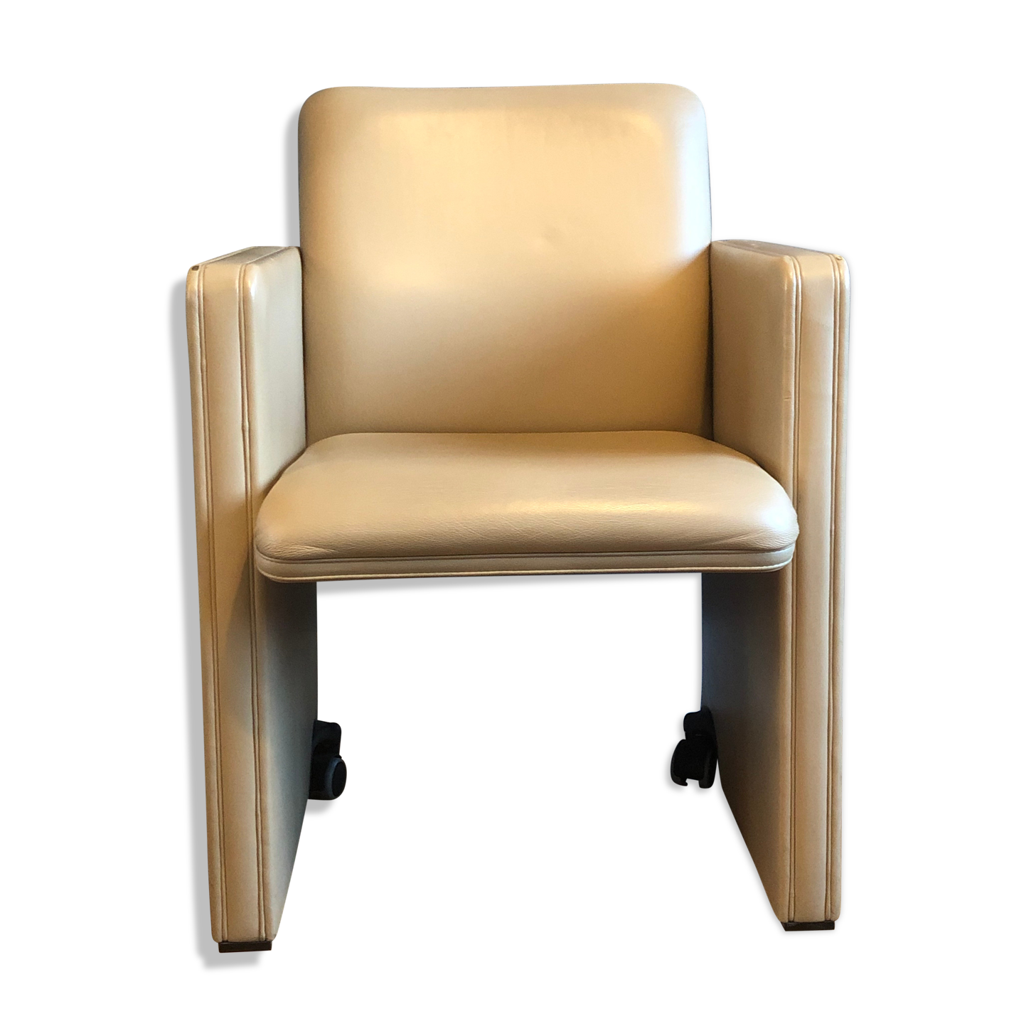 Fauteuil THF design Tito Agnoli pour Poltrona Frau