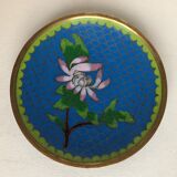 Set of three partitioned enamel cups